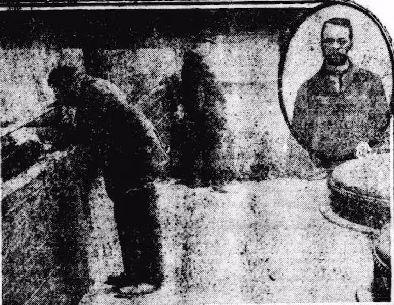 Une photographie de l'ingénieur Pierre prise pendant qu'il travaillait à l'usine de la Grande-Palud. Dans le médaillon, le portrait de Pierre au moment de son arrestation
23 octobre 1919 Photographie de presse, Le Nouvelliste (octobre 1919) : composition montrant l'ingénieur Louis Pierre à son poste de travail à l'usine de la Grande Palud et, en médaillon, son portrait lors de son arrestation en février 1914