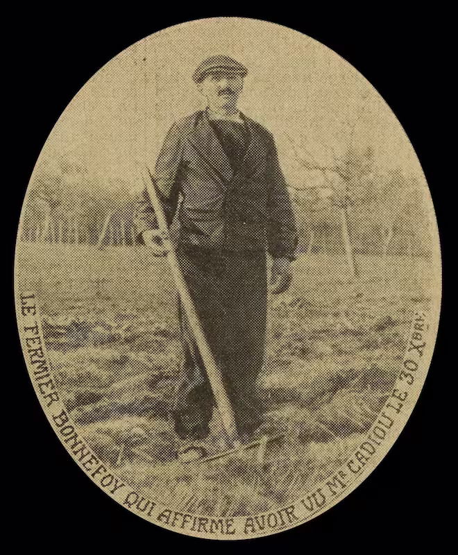 Le fermier Bonnefoy qui affirme avoir vu M. Cadiou le 30 décembre
20 février 1914 Photographie de presse, Excelsior (février 1914) : le fermier Bonnefoy, témoin affirmant avoir vu Louis Cadiou le 30 décembre 1913, lors de l'instruction de l'affaire à Landerneau