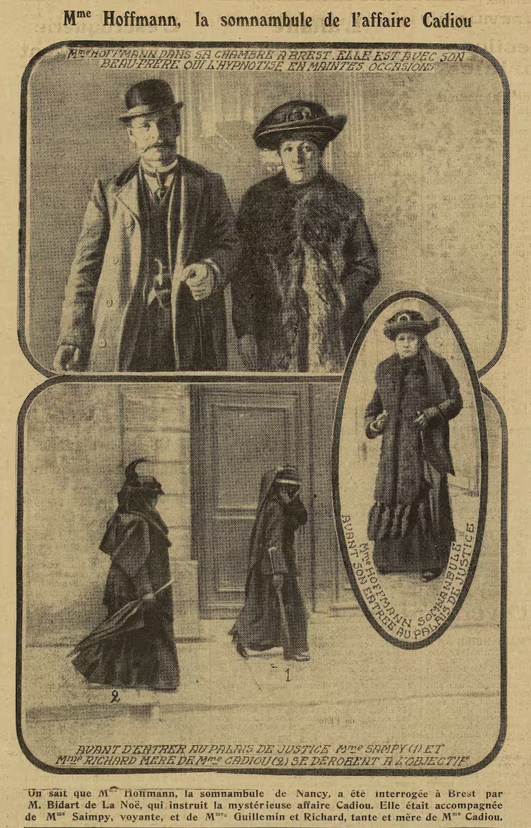 Mme Hoffmann et son beau-frère
Mme Sainpy et Mme Richard mère de Mme Cadiou
23 février 1914 Photographie de presse, Excelsior (février 1914) : Mme Hoffmann et son beau-frère Mme Sainpy et Mme Richard mère de Mme Cadiou